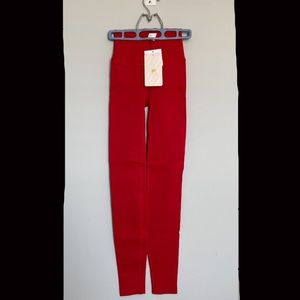 NEW Fabletics sculptknit high-waisted leggings